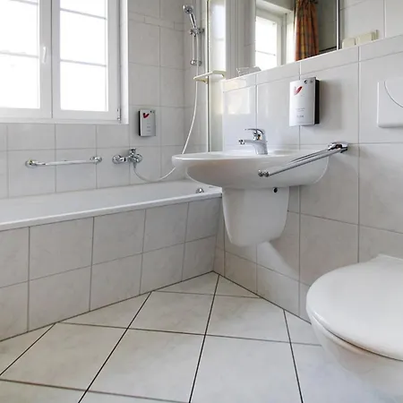 Ferienhaeuser Im Tannenpark, Tanne, Cleaning Included 度假居 塔内