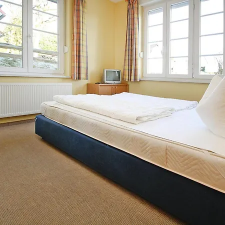 Ferienhaeuser Im Tannenpark, Tanne, Cleaning Included 度假居 塔内